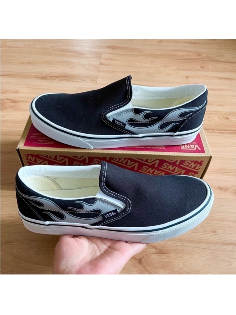 Vans Classic Slip-On 'Reflective Flame' Women 10.0 US Mens 8.5 US
